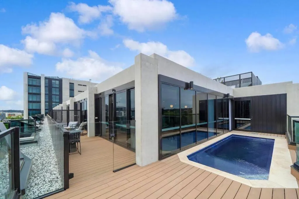 Canberra City - Parking - Self Check-In - Pool Apartment